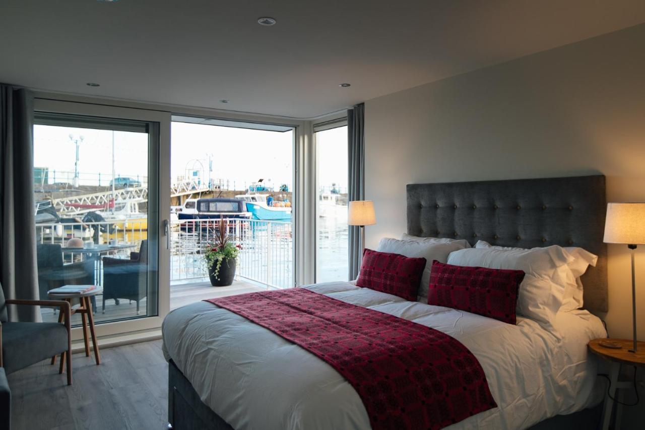 Hotel Ty Milford Waterfront Milford Haven Exterior foto