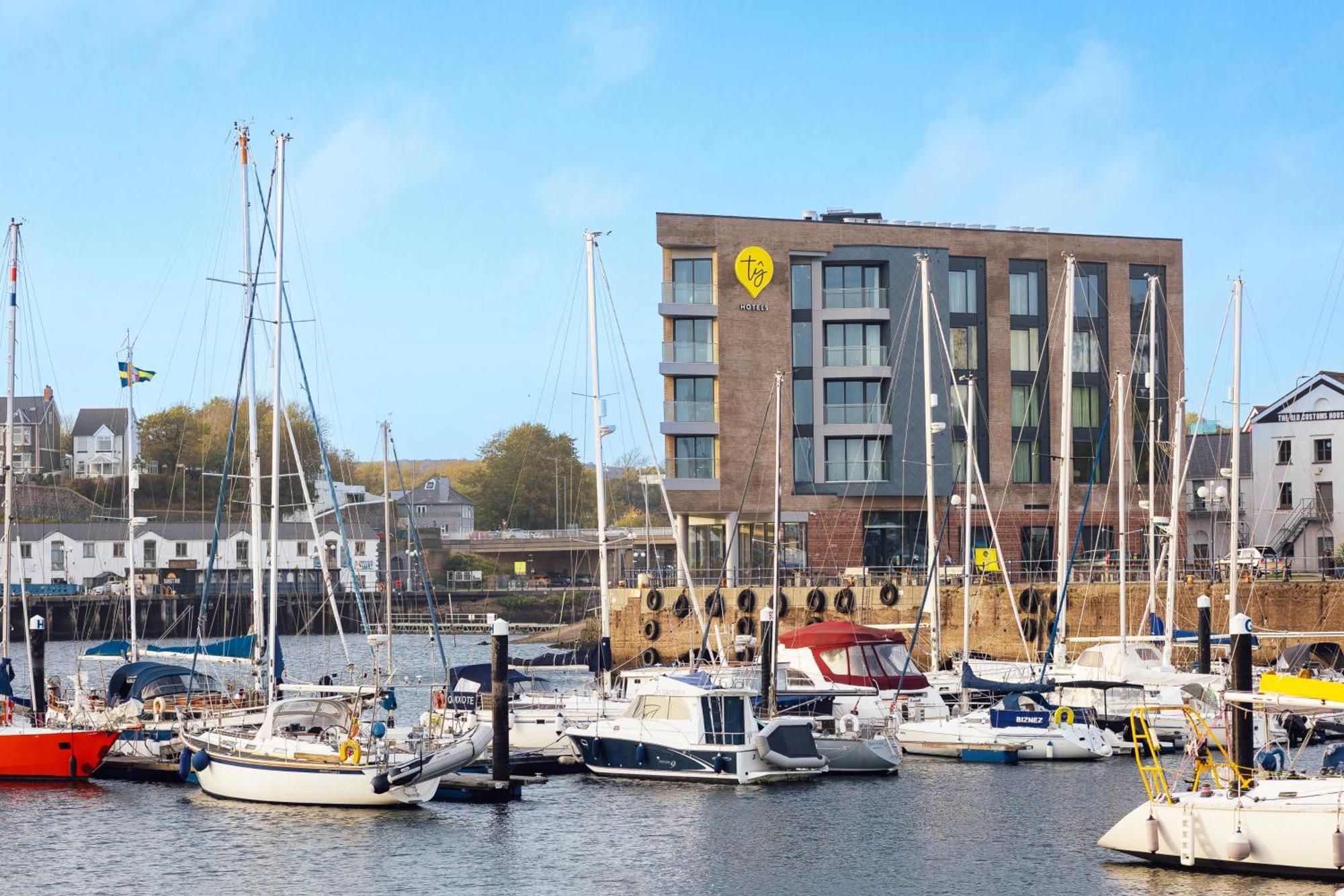 Hotel Ty Milford Waterfront Milford Haven Exterior foto